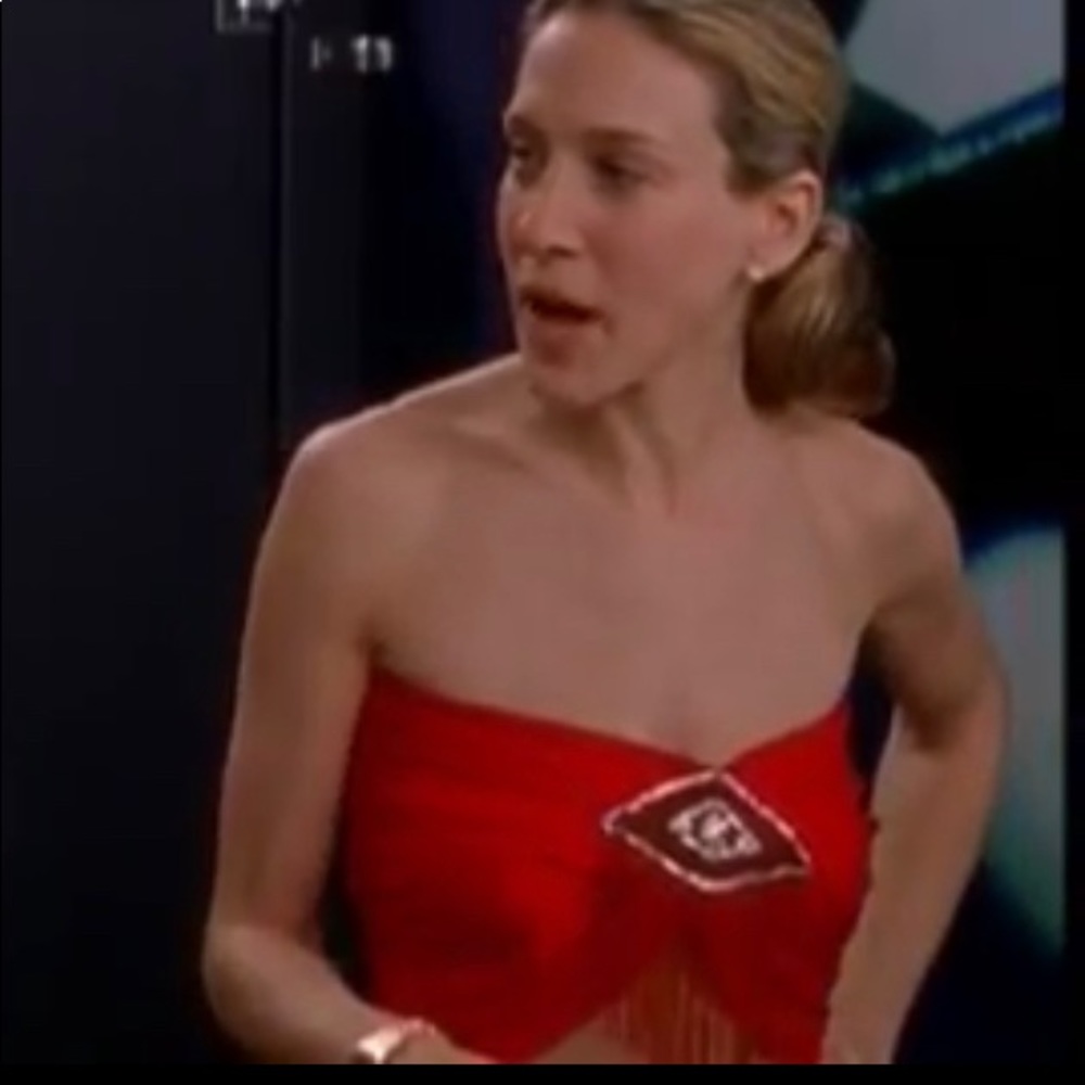 Screen worn Sex and the City Carrie top SJP